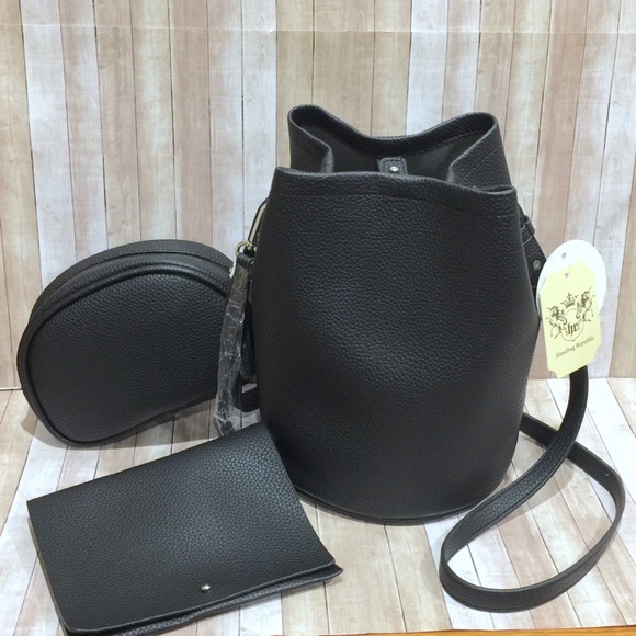 Handbag Republic Handbags - Handbag Republic 3-in-1 Black Vegan Leather Bucket